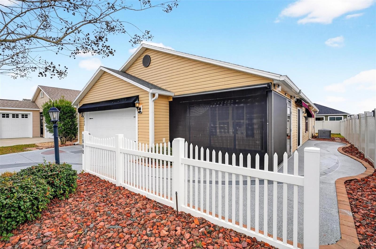 Image 5 of 60 For 1808 Shamp Street