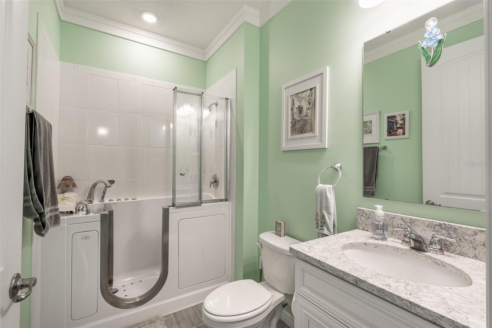 Image 22 of 34 For 17751 Blazing Star Circle