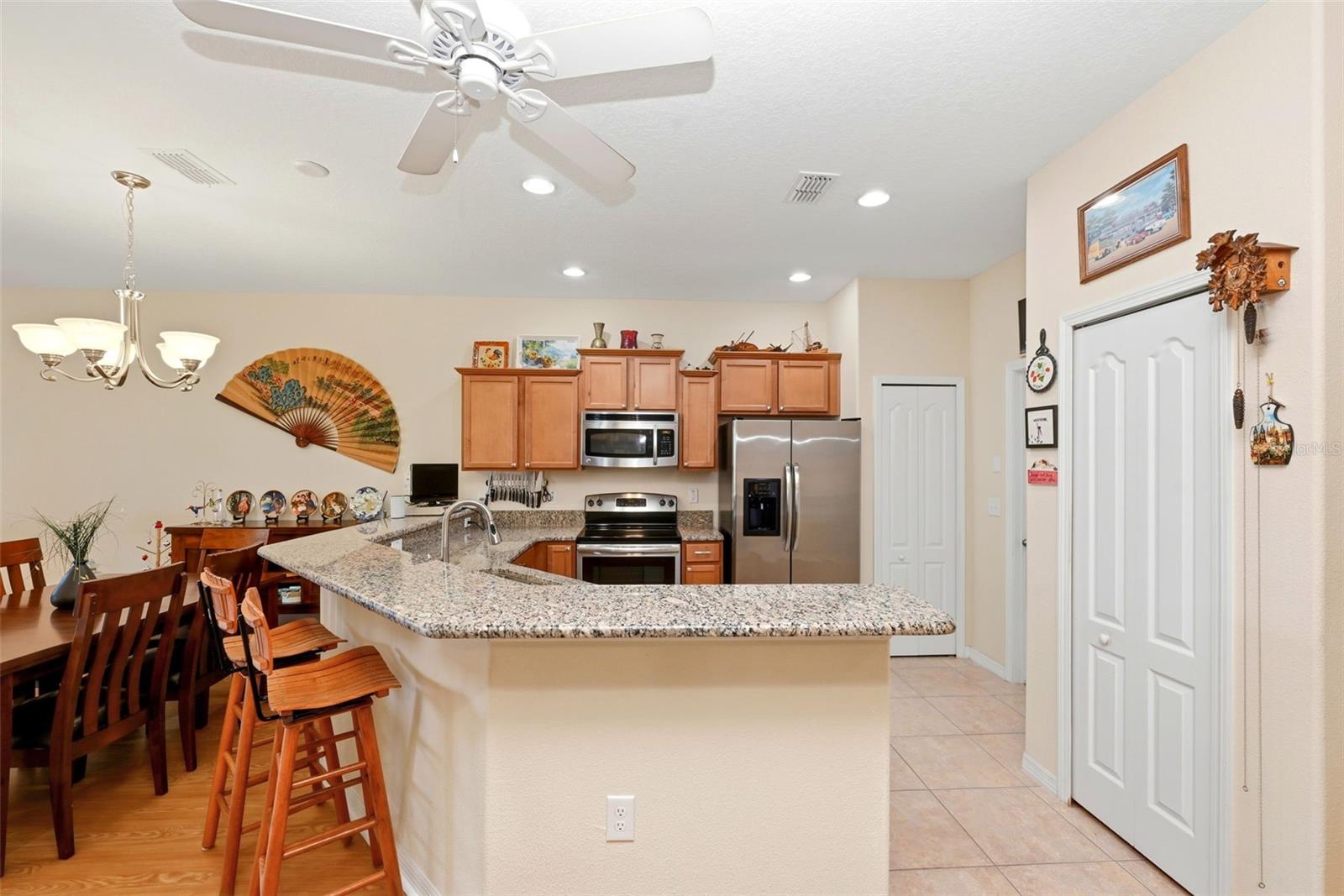 Image 14 of 57 For 3632 Solana Circle B