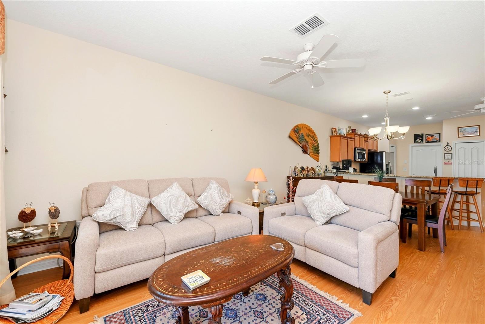 Image 24 of 57 For 3632 Solana Circle B