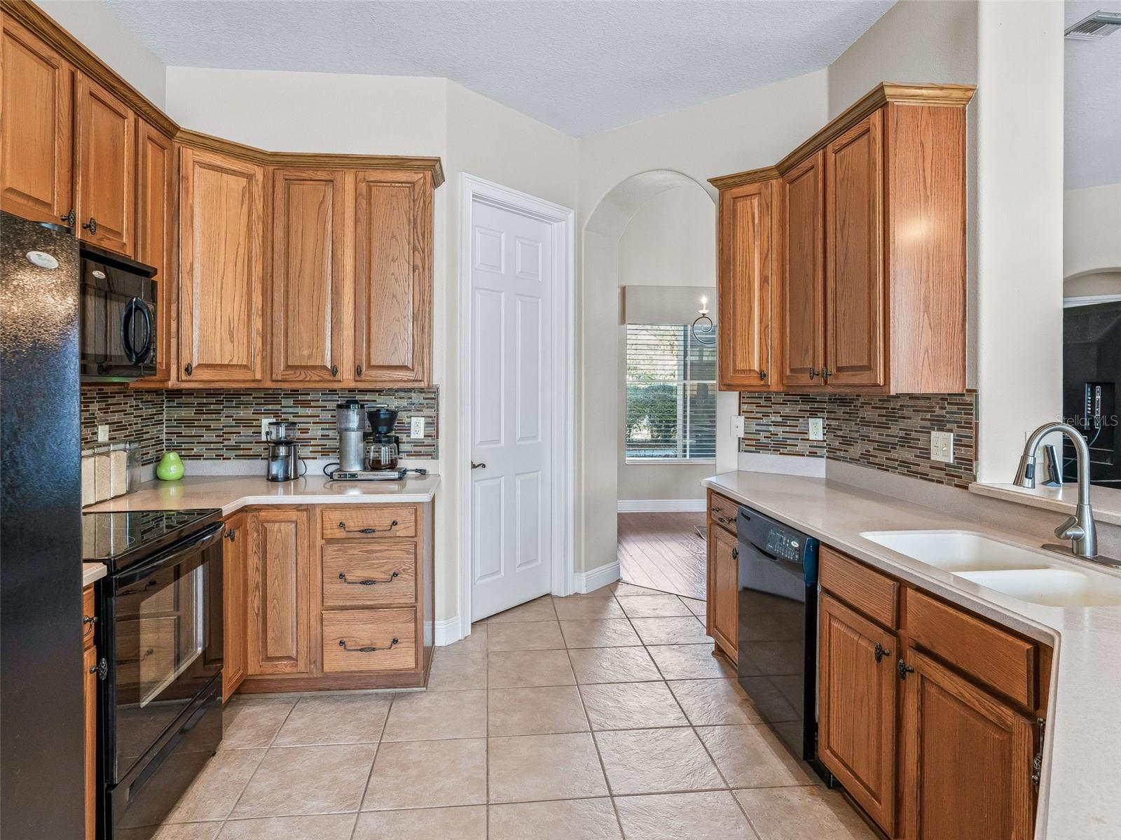 Image 16 of 46 For 5236 Island Terrace Court