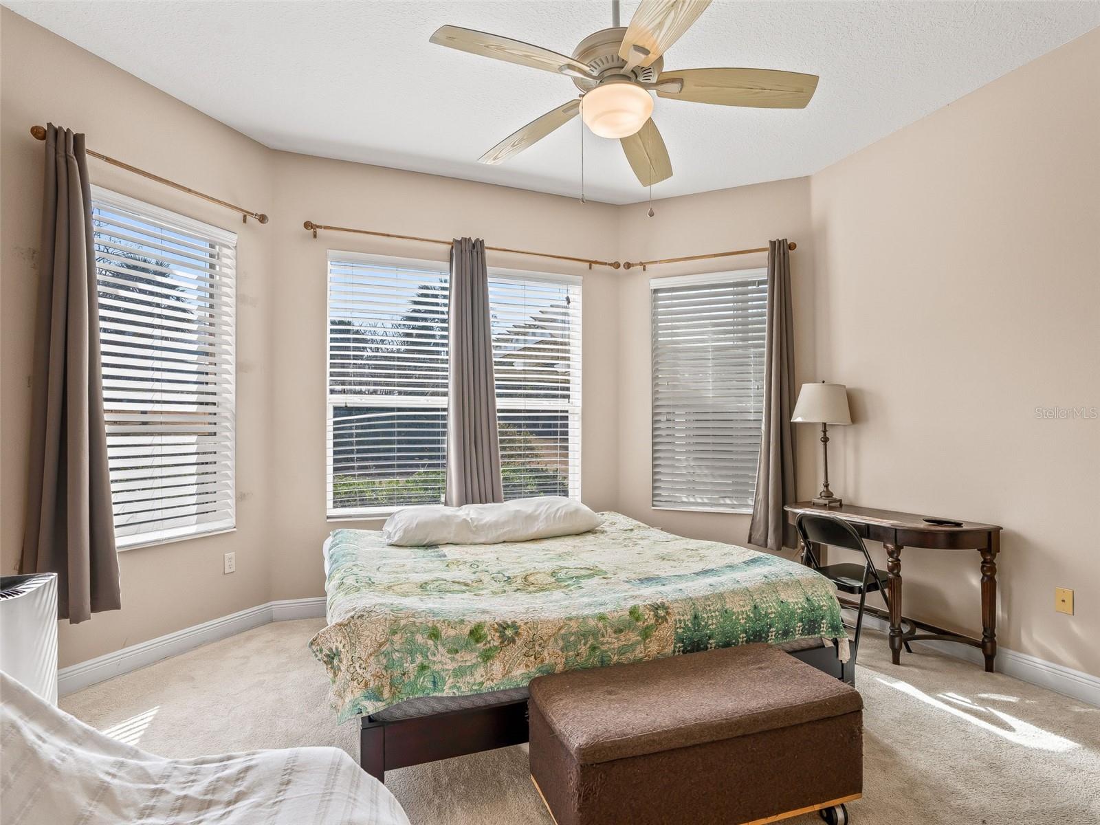 Image 21 of 46 For 5236 Island Terrace Court