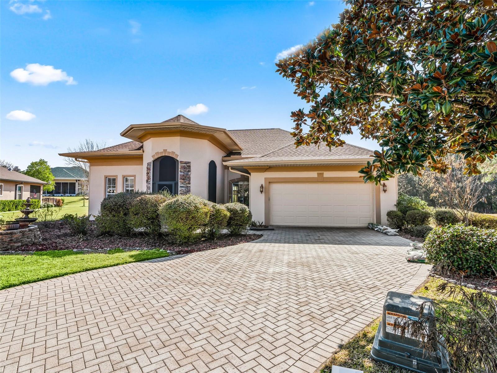 Image 6 of 46 For 5236 Island Terrace Court