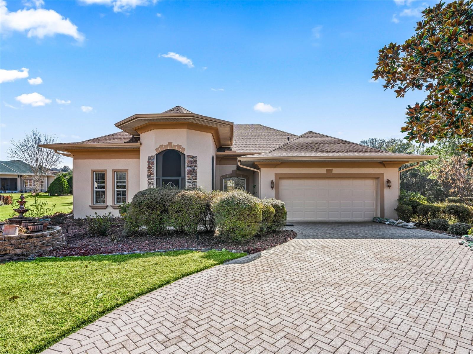 Image 7 of 46 For 5236 Island Terrace Court