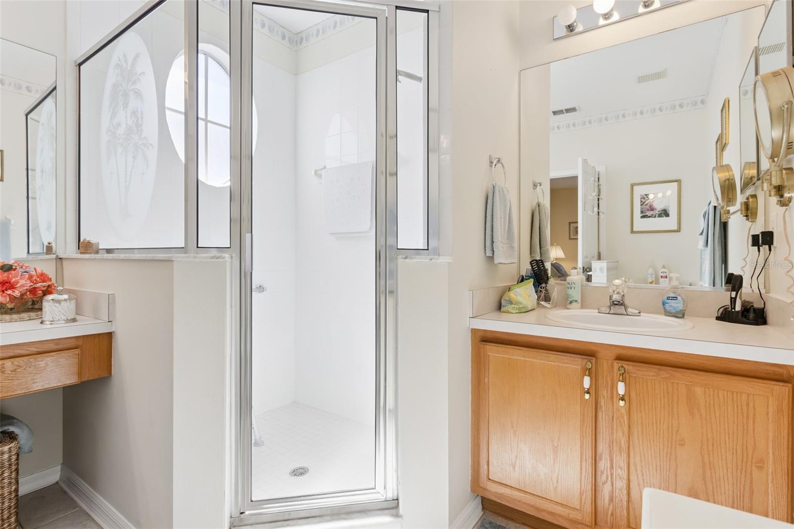 Image 17 of 41 For 25239 Cranes Roost Circle