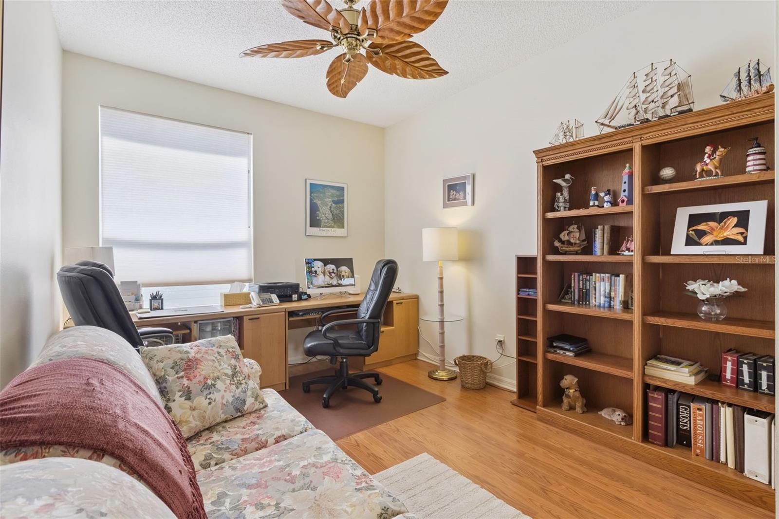 Image 19 of 41 For 25239 Cranes Roost Circle