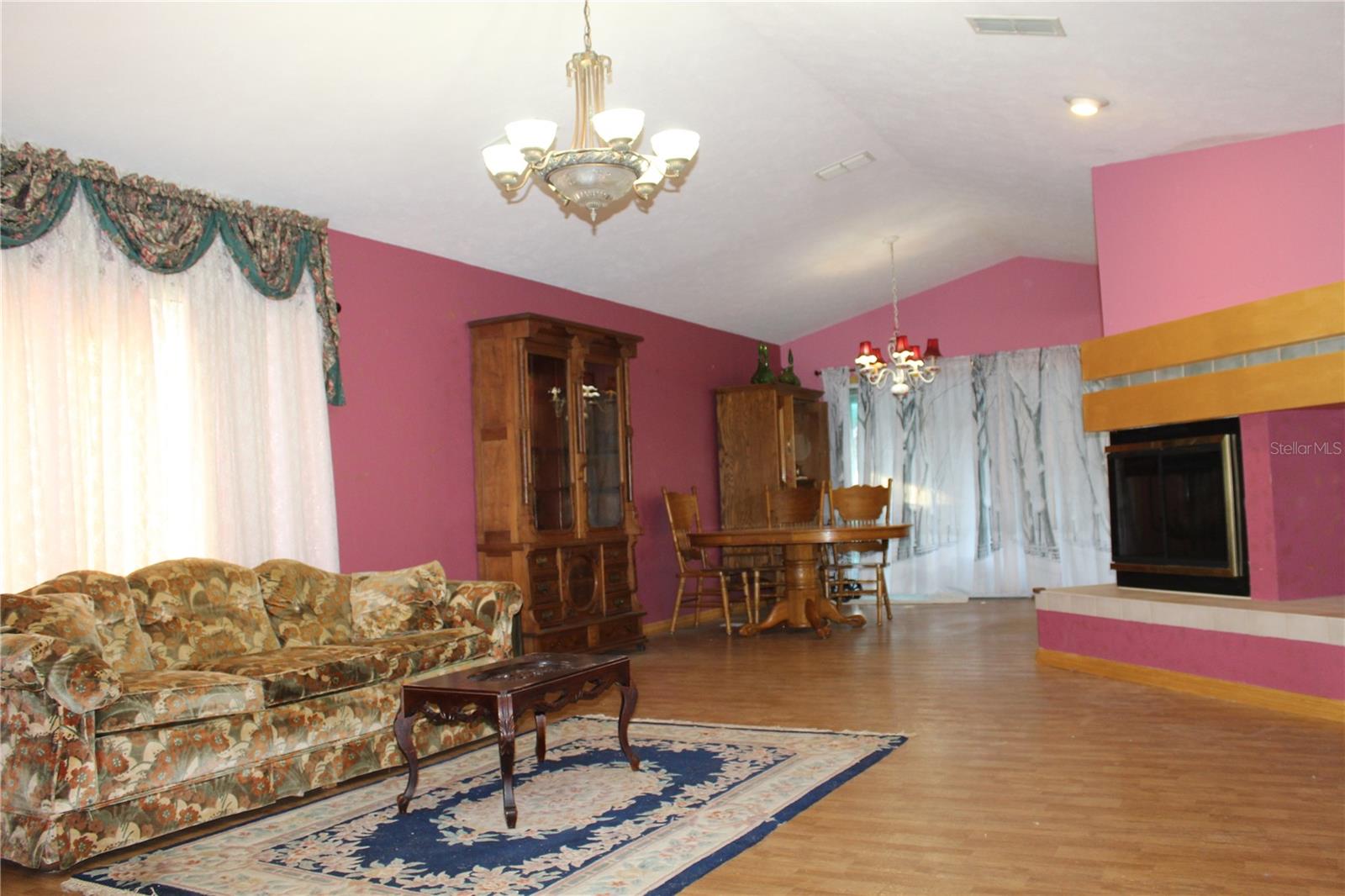 Image 14 of 53 For 38901 Ella Drive