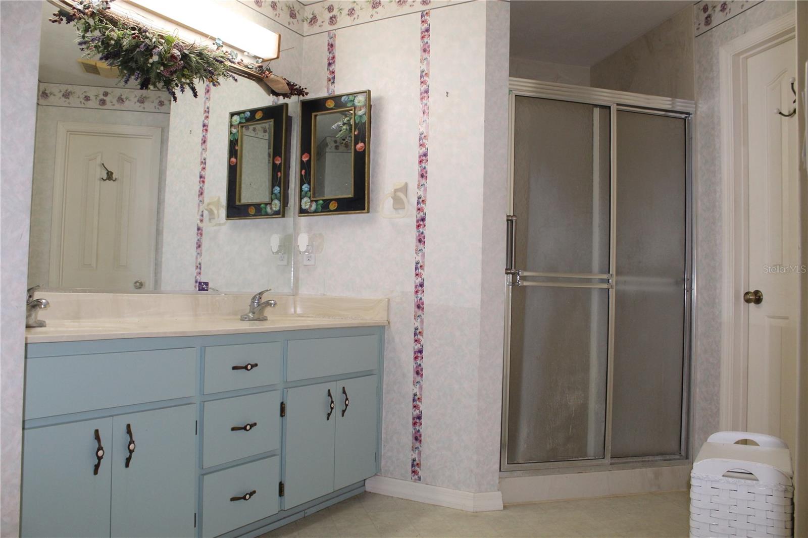 Image 29 of 53 For 38901 Ella Drive