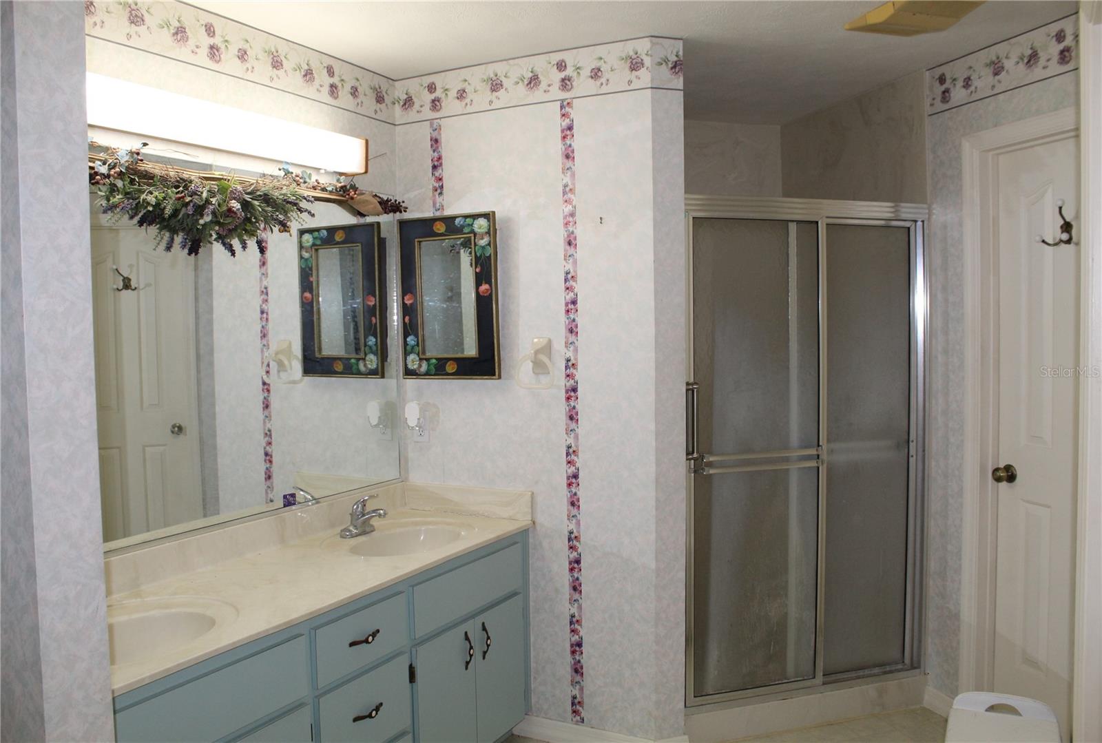 Image 34 of 53 For 38901 Ella Drive