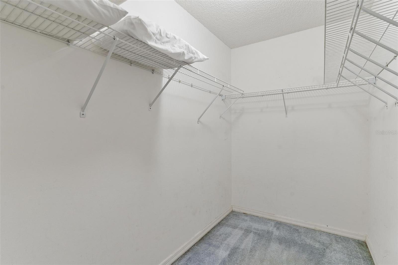 Image 22 of 39 For 620 Prado Drive