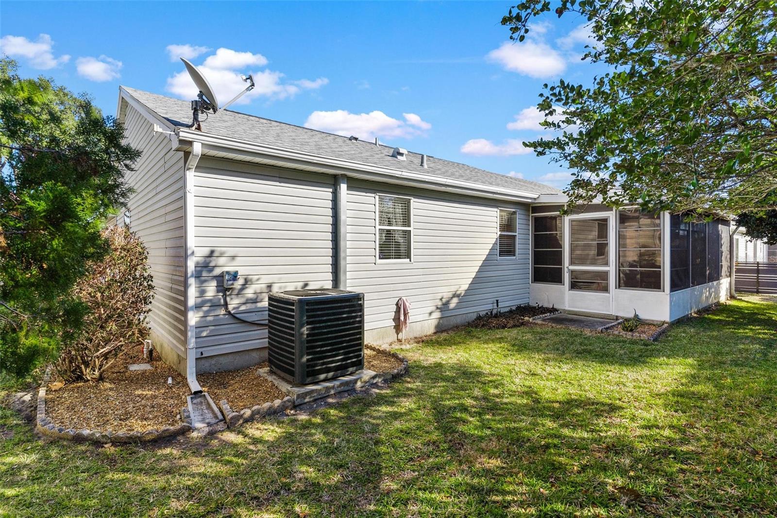 Image 29 of 39 For 620 Prado Drive