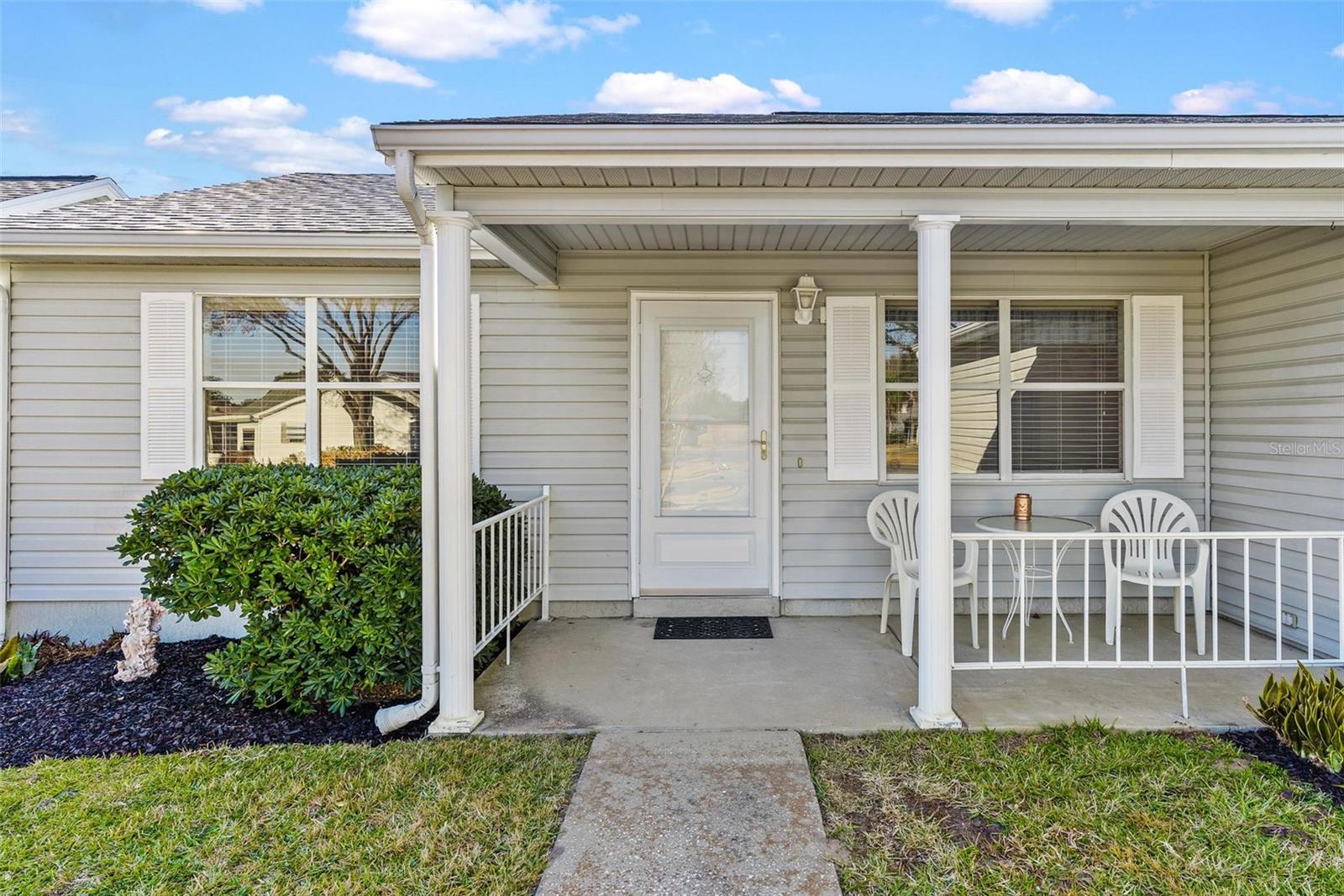 Image 3 of 39 For 620 Prado Drive