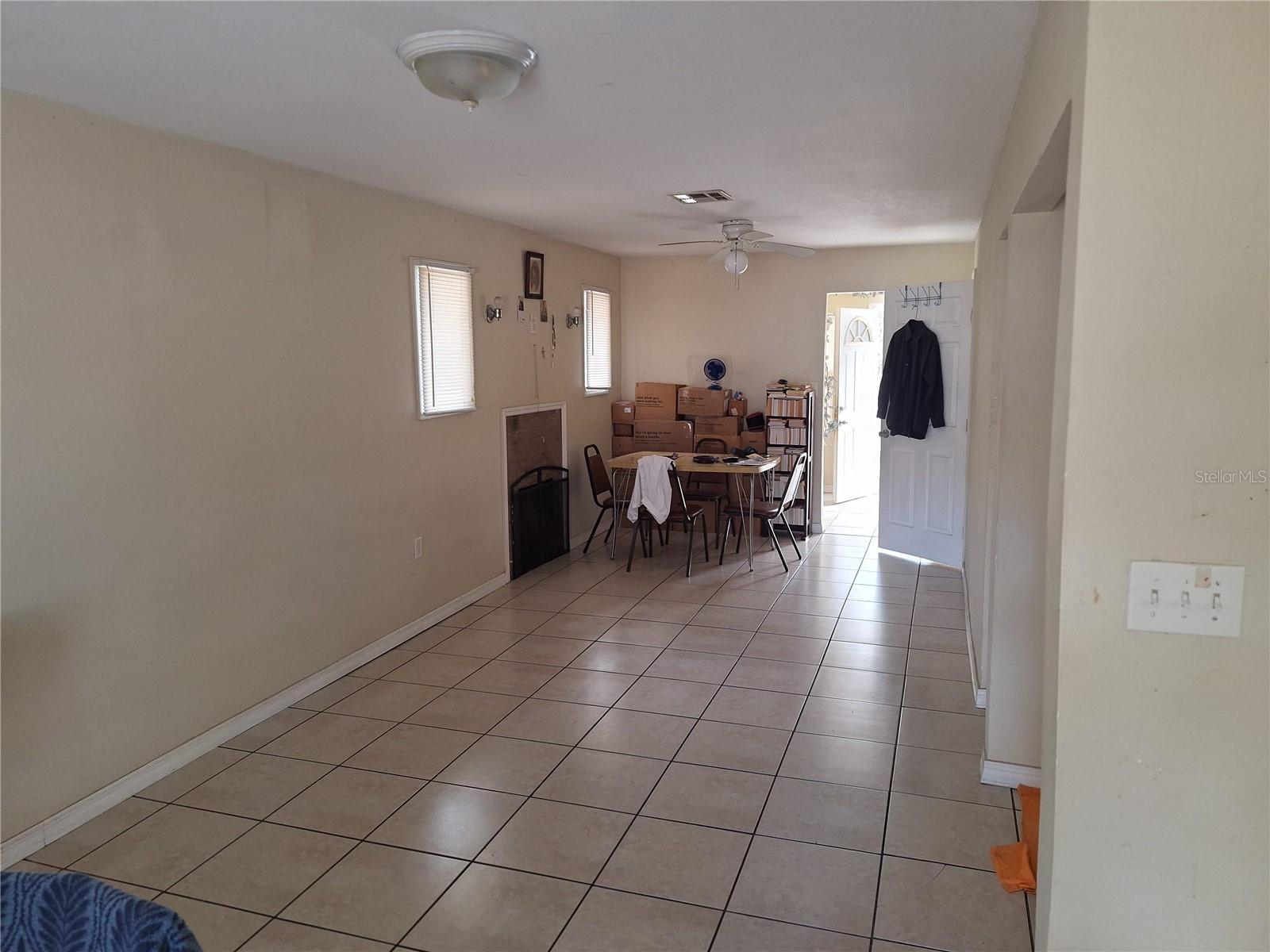 Image 4 of 7 For 2306 Edgewater Avenue