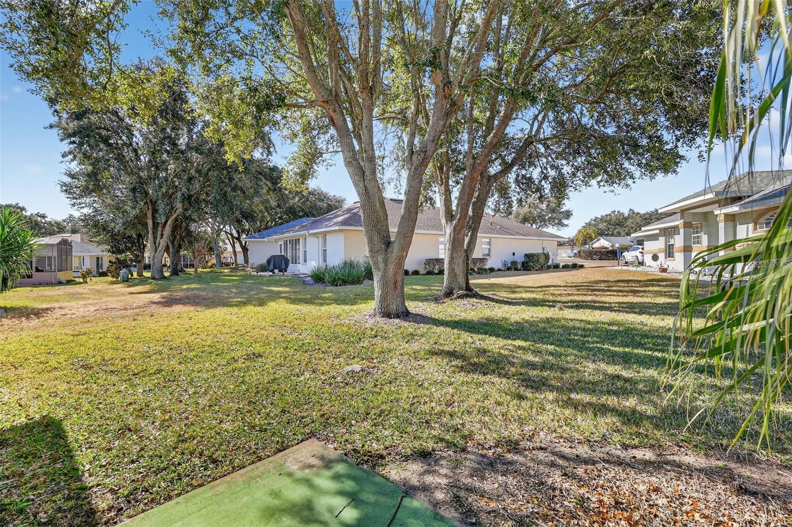 Image 46 of 68 For 21743 King John Street