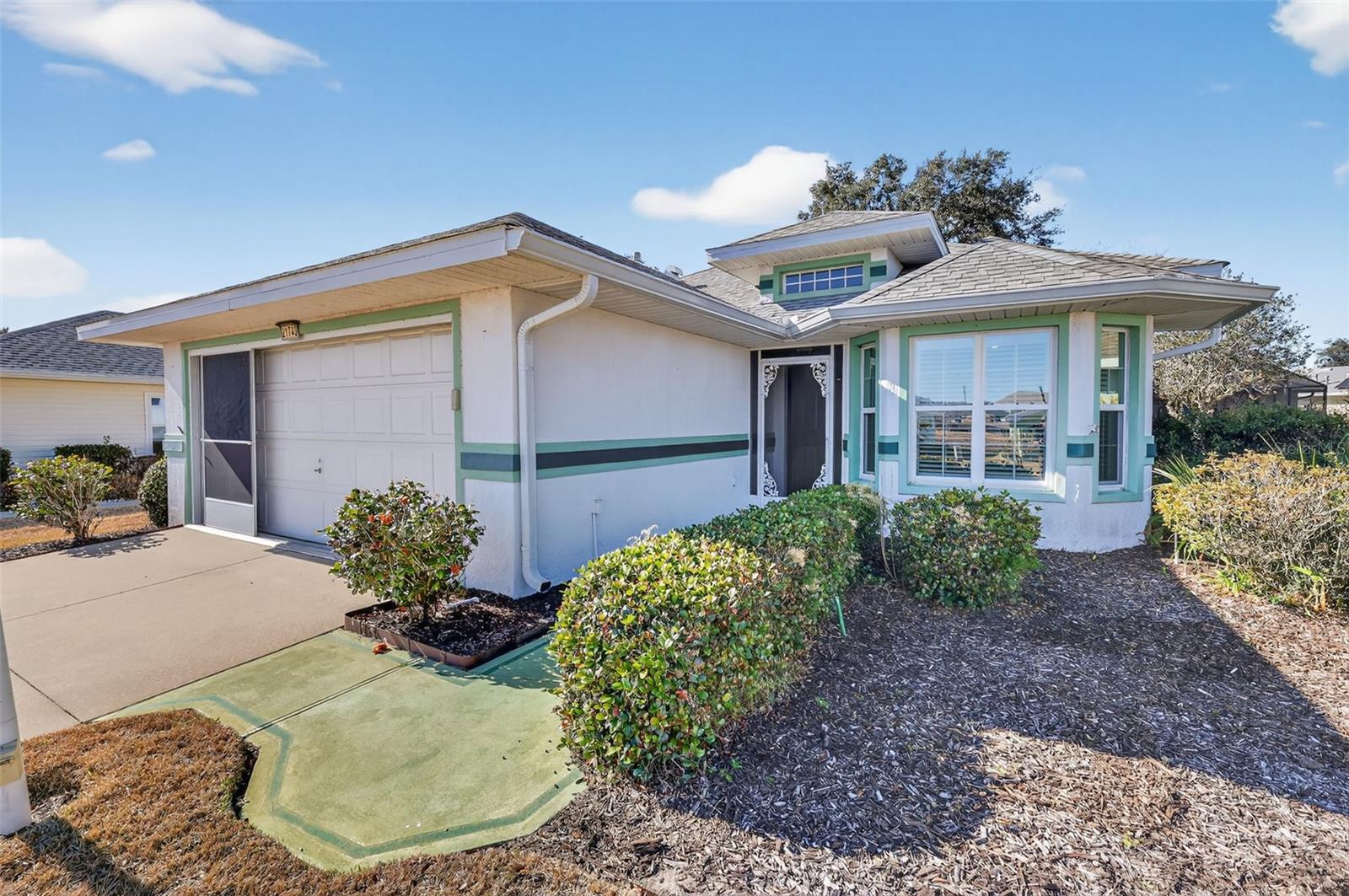 Image 9 of 68 For 21743 King John Street