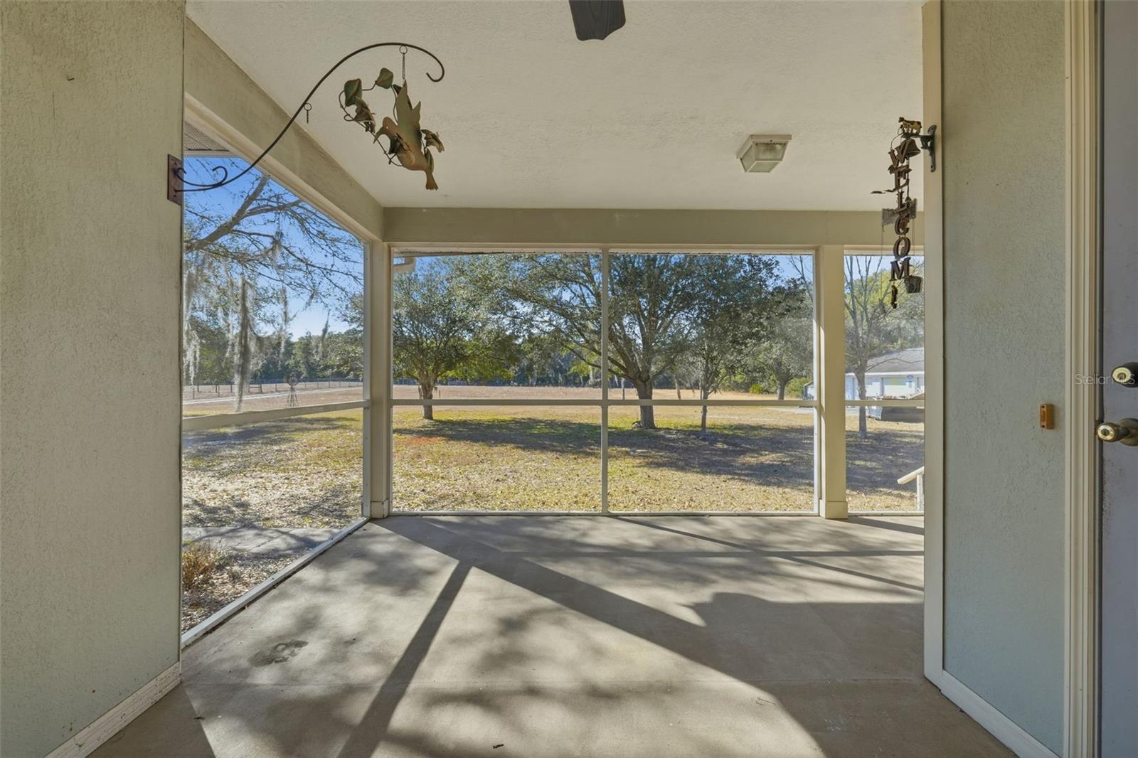 Listing photo id 38 for 36841 Reserve Drive