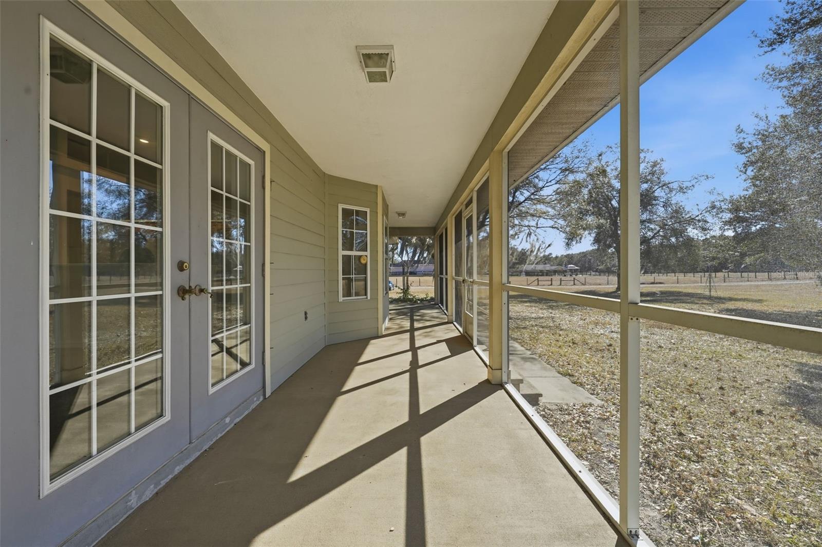 Listing photo id 42 for 36841 Reserve Drive
