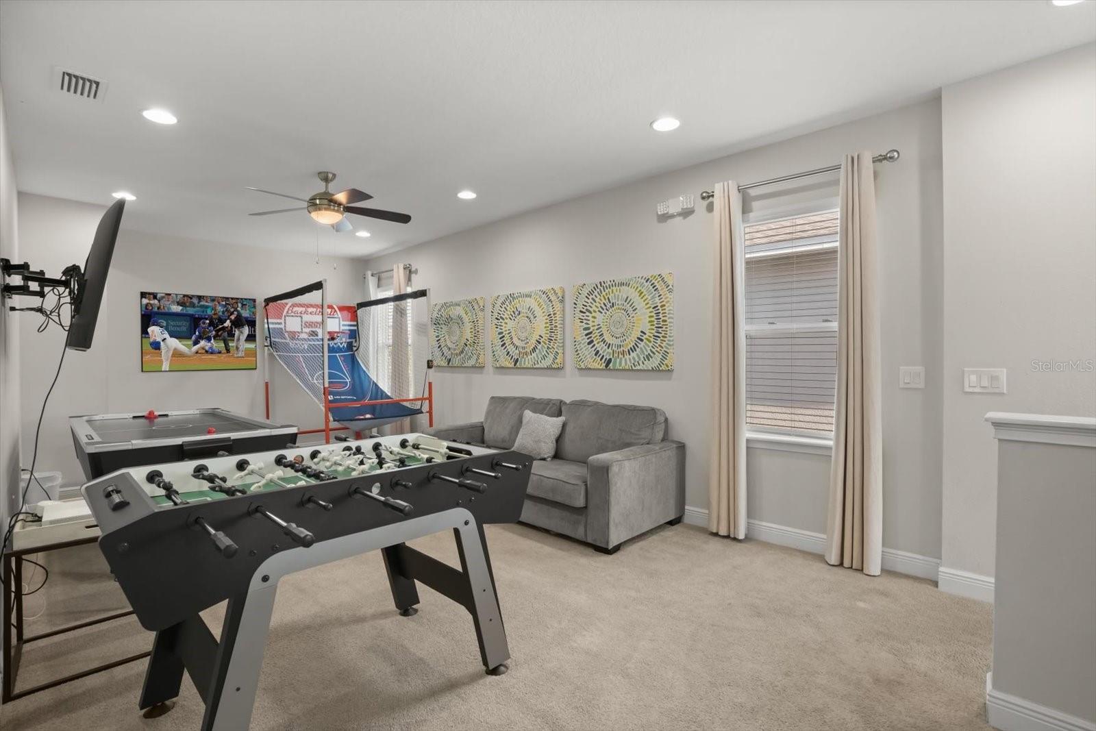 Image 16 of 46 For 201 Burma Street