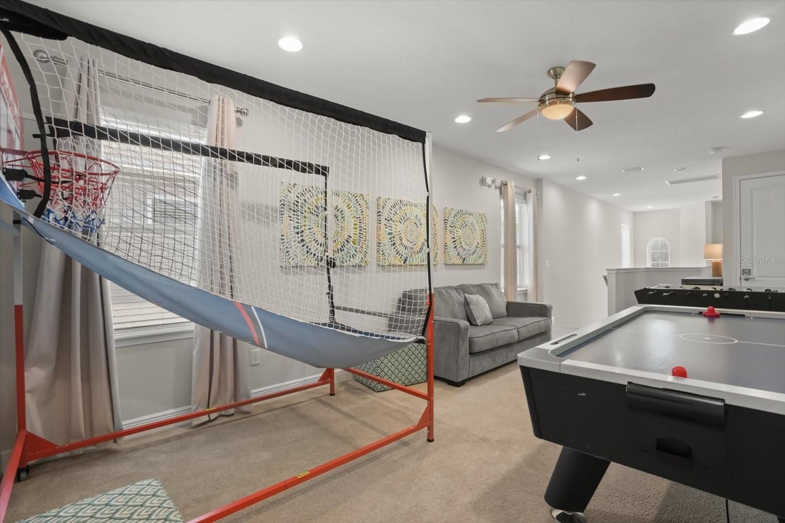 Image 17 of 46 For 201 Burma Street