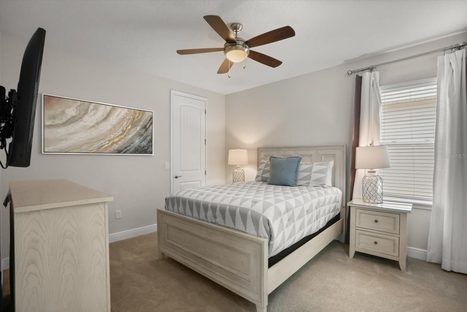 Image 22 of 46 For 201 Burma Street