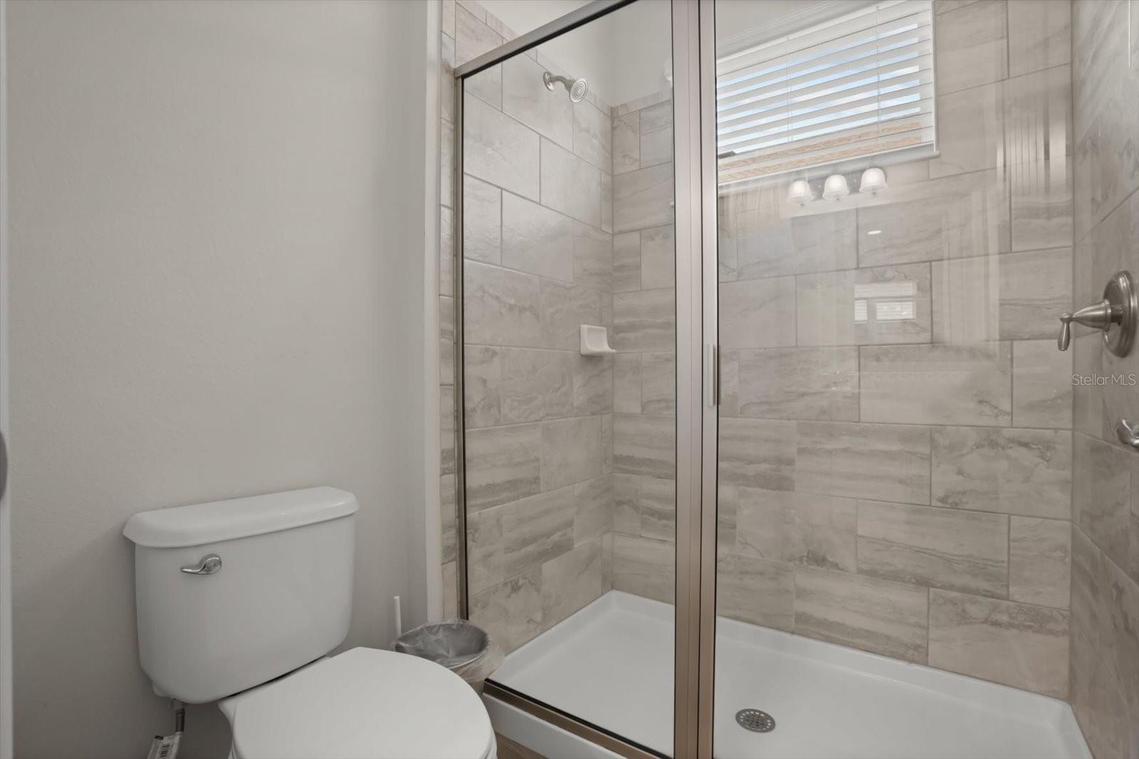 Image 26 of 46 For 201 Burma Street