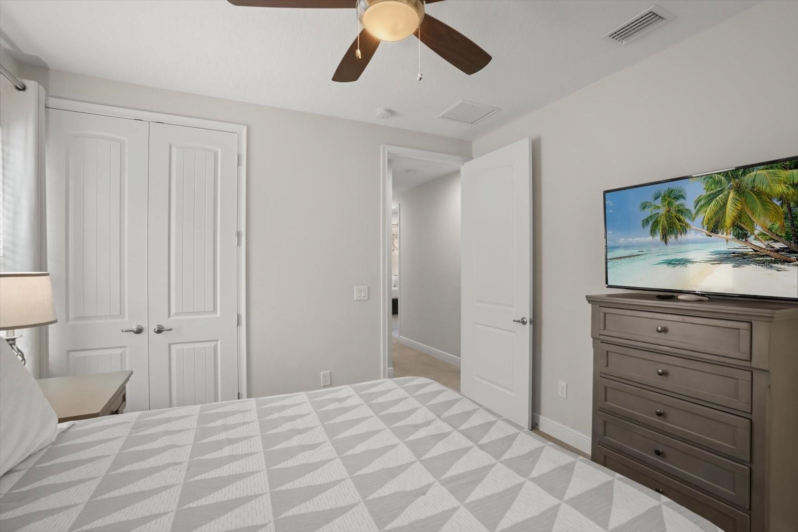 Image 28 of 46 For 201 Burma Street