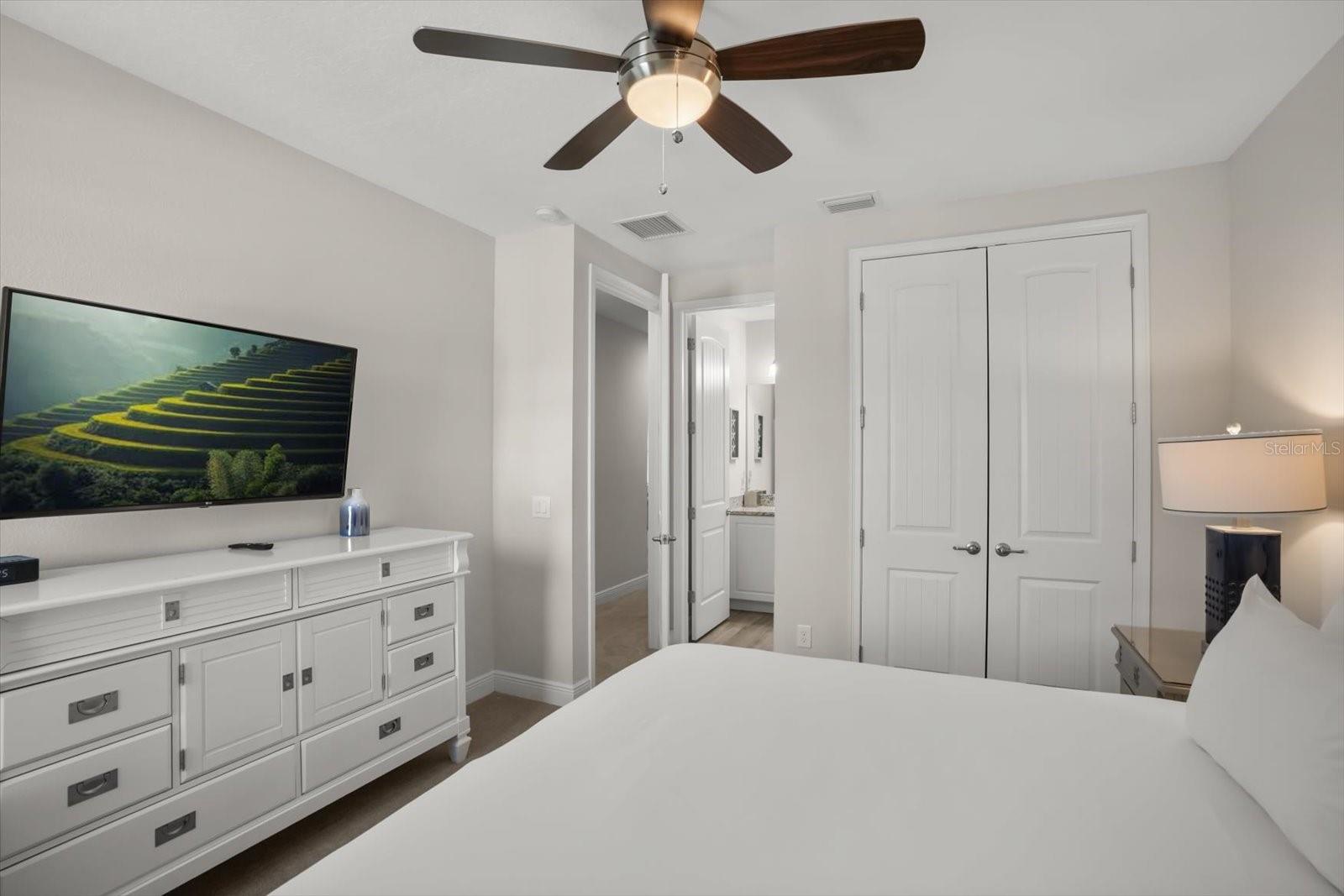 Image 30 of 46 For 201 Burma Street