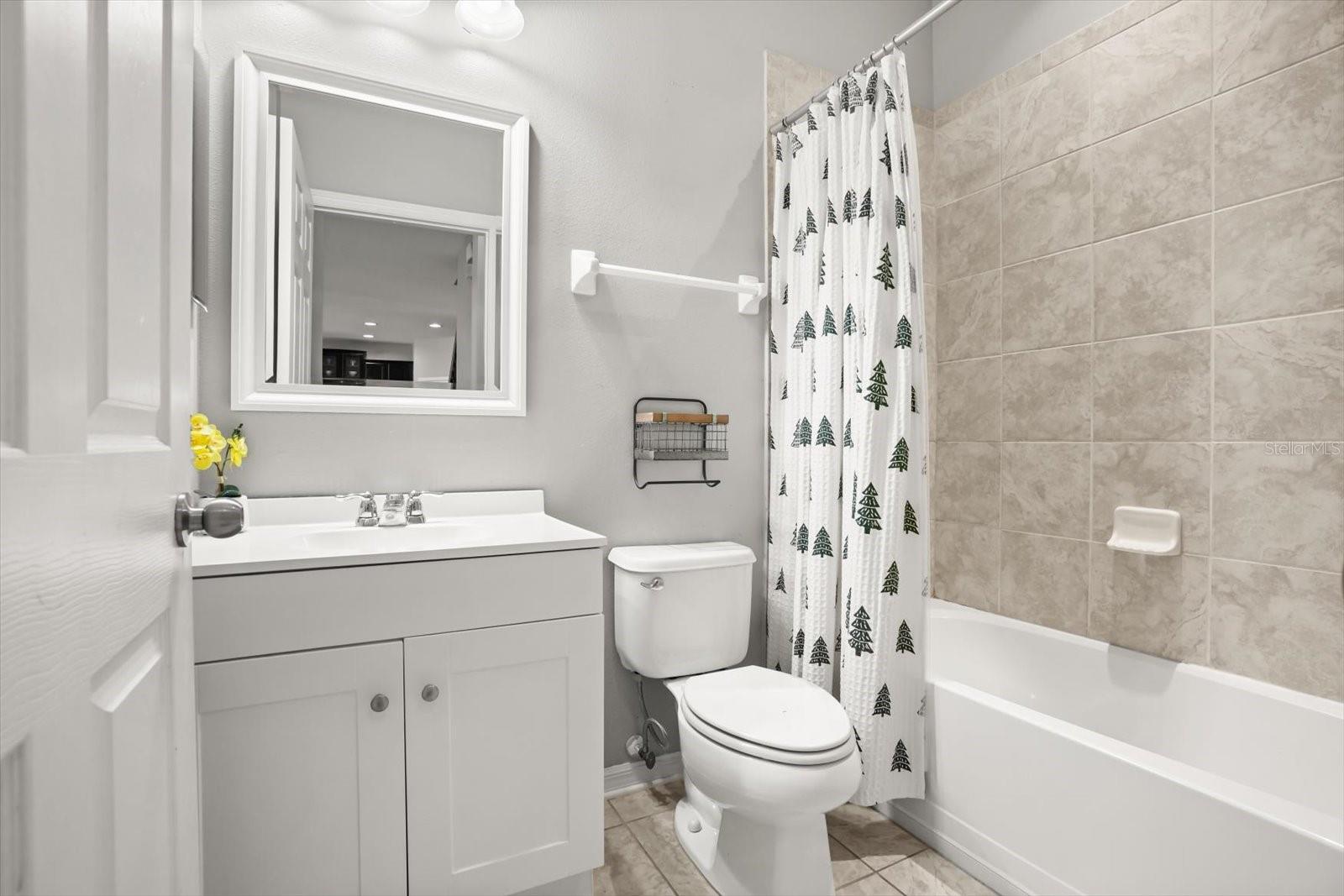 Image 19 of 43 For 3193 Zander Drive