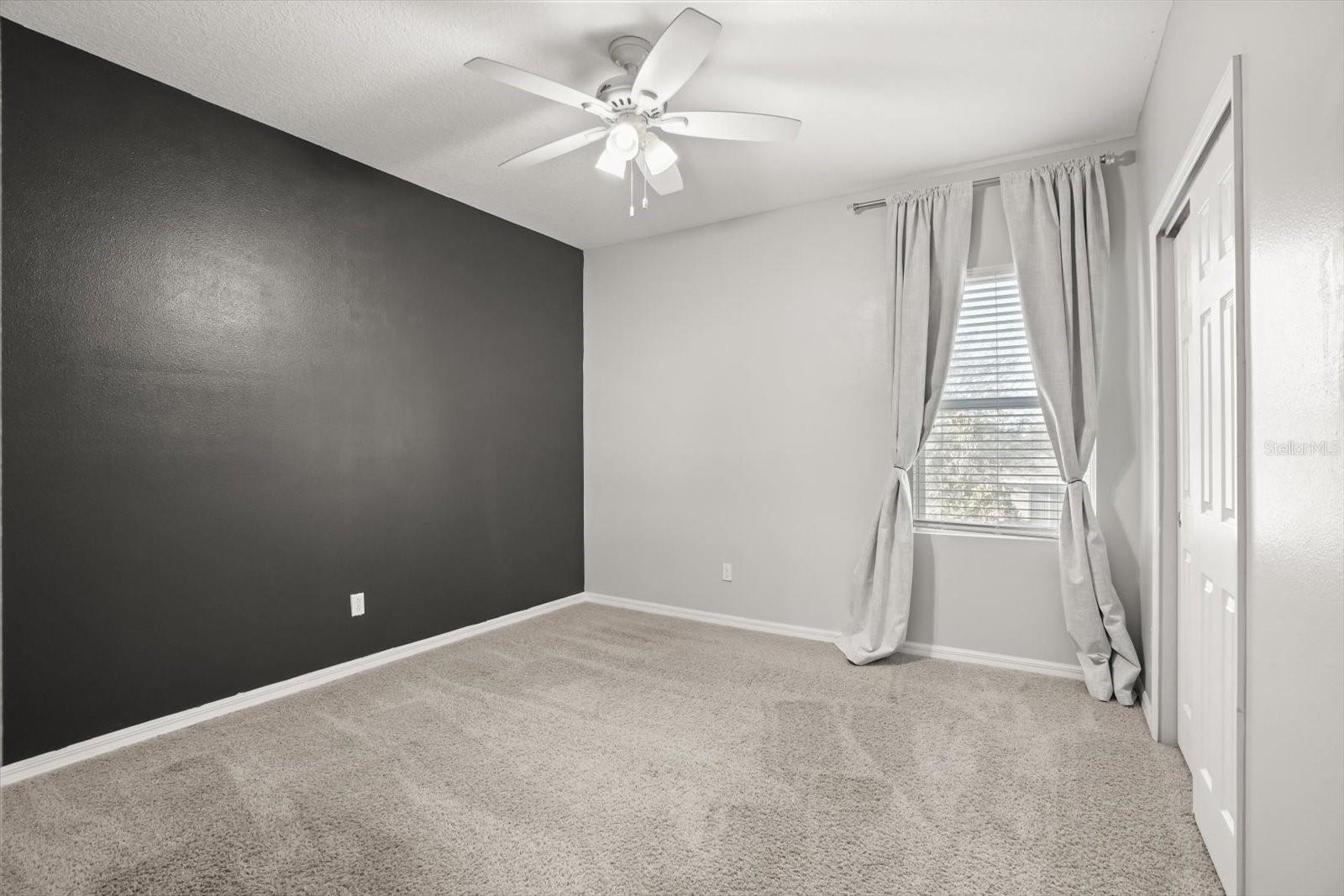 Image 28 of 43 For 3193 Zander Drive