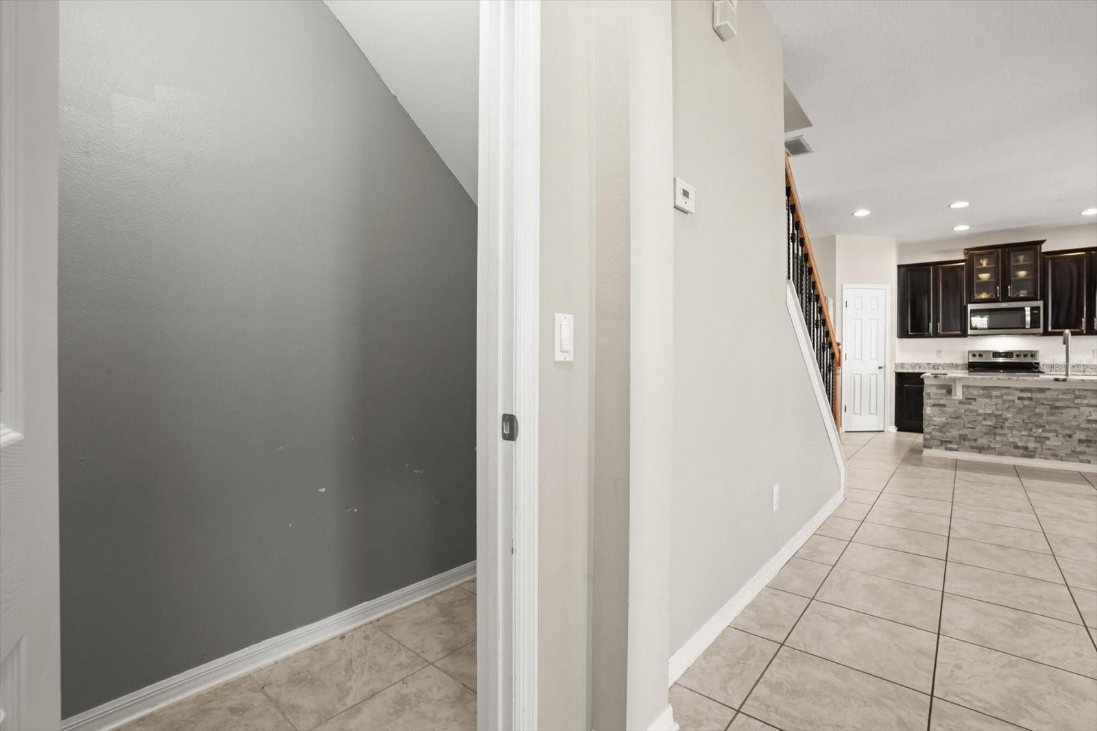 Image 32 of 43 For 3193 Zander Drive