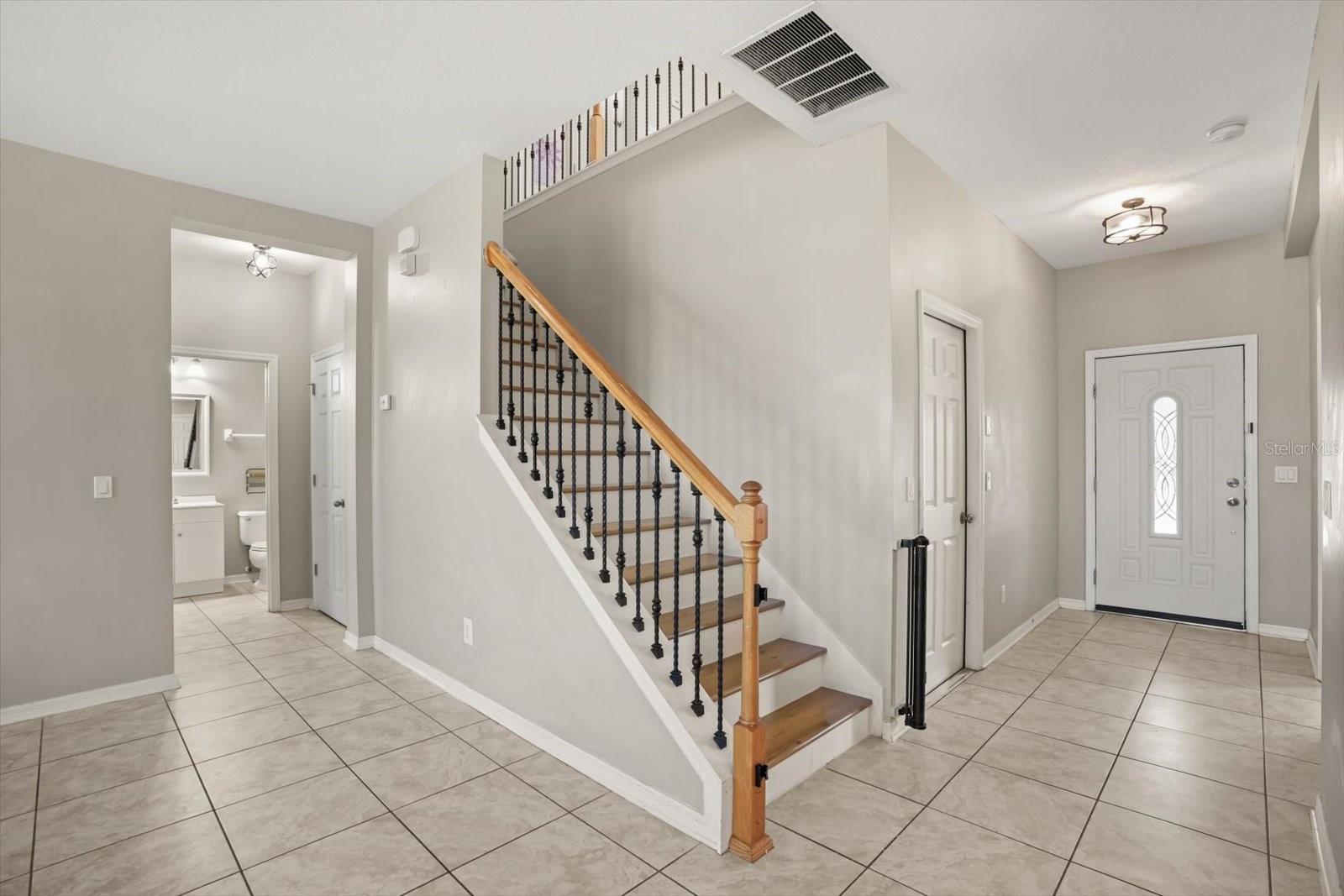 Image 4 of 43 For 3193 Zander Drive