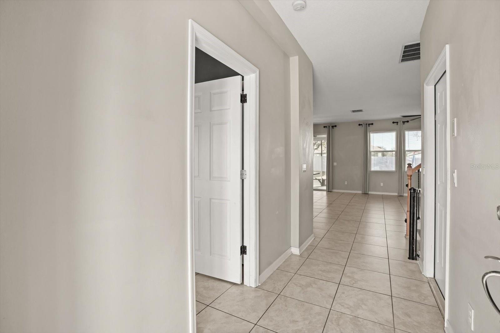 Image 7 of 43 For 3193 Zander Drive