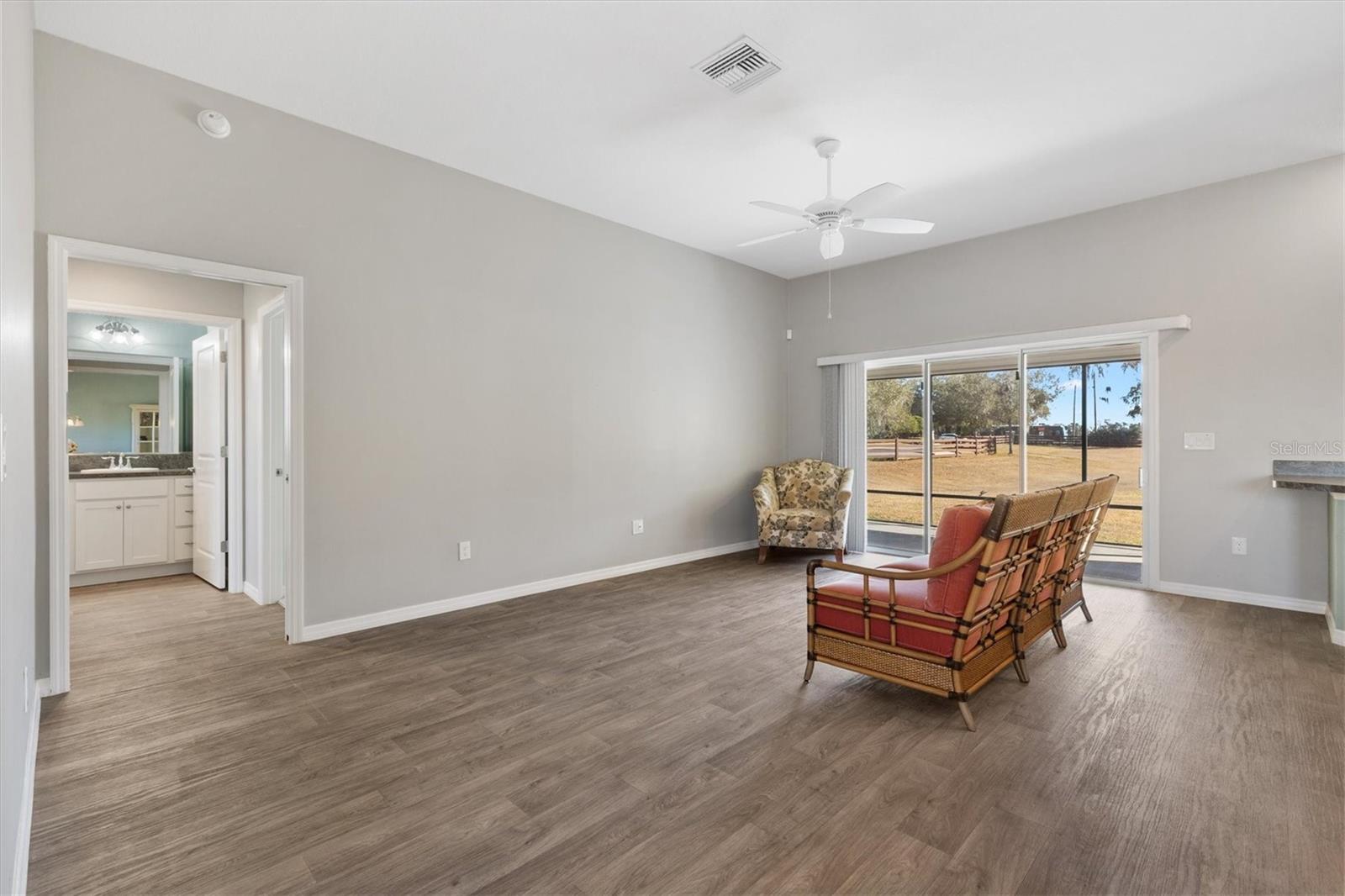 Image 7 of 36 For 11405 Zimmerman Path