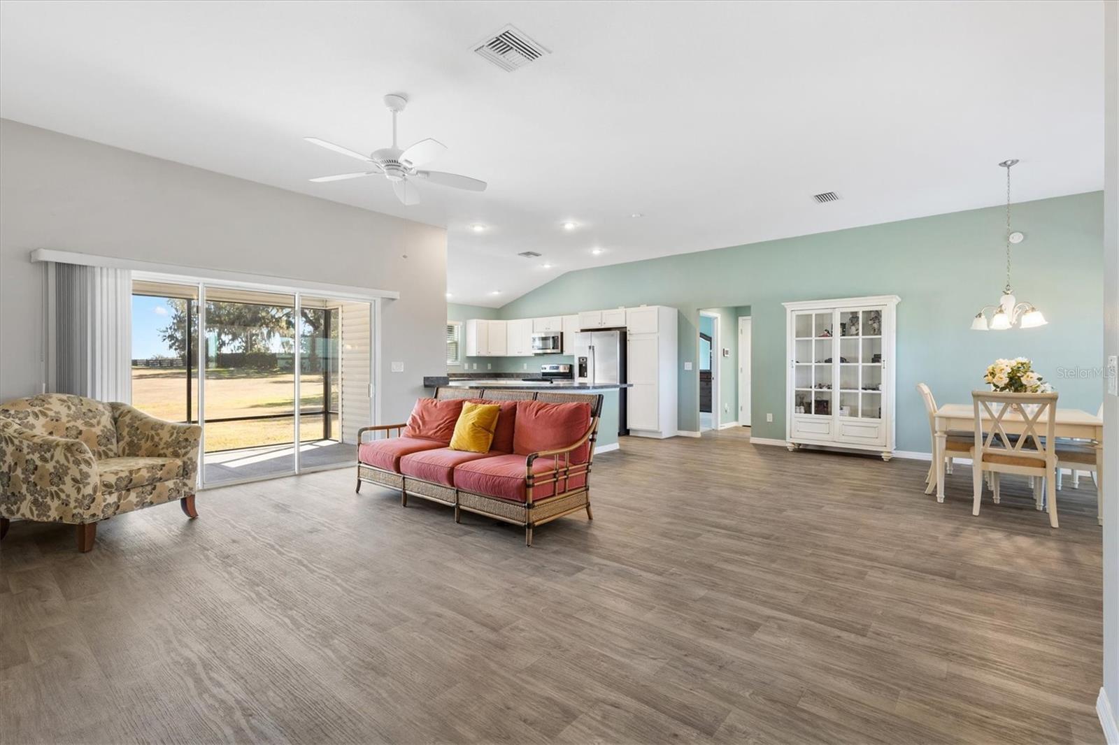 Image 8 of 36 For 11405 Zimmerman Path