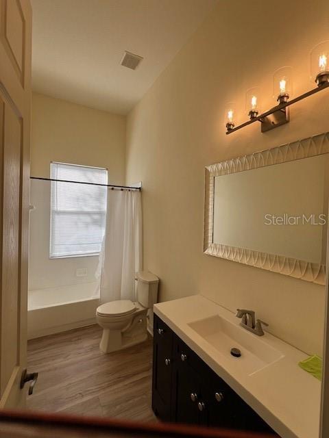 Image 17 of 94 For 2495 Squaw Creek