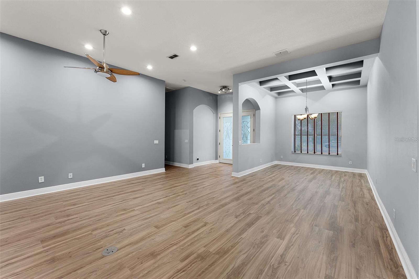 Image 5 of 94 For 2495 Squaw Creek