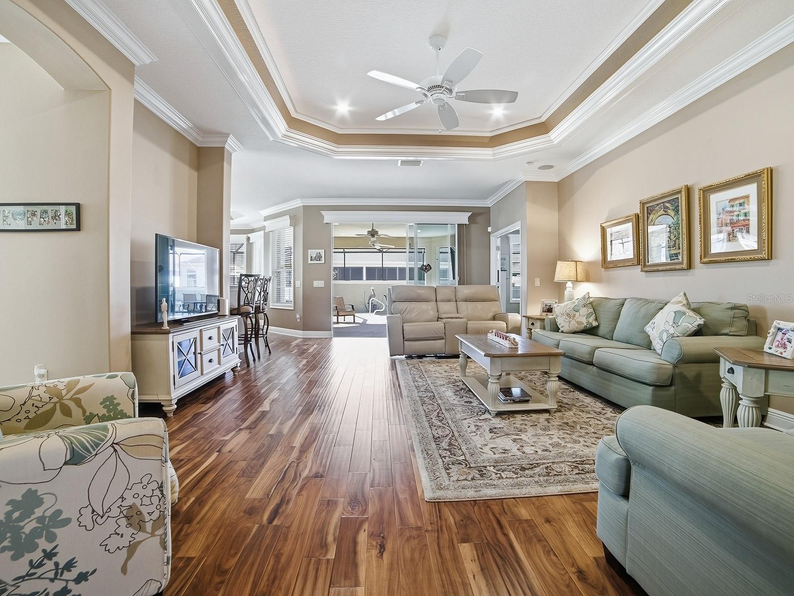 Image 4 of 31 For 3550 Yates Avenue