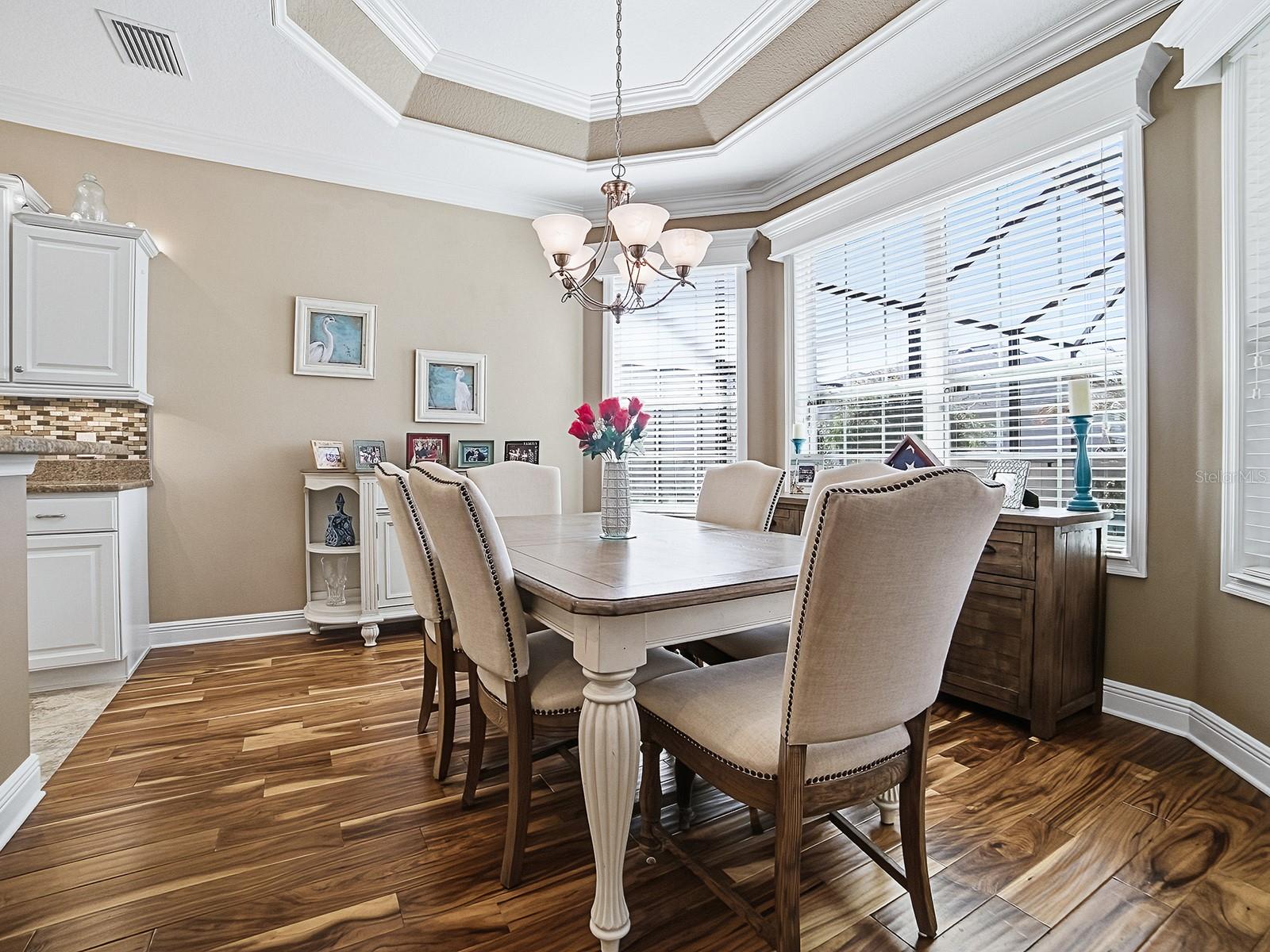 Image 7 of 31 For 3550 Yates Avenue