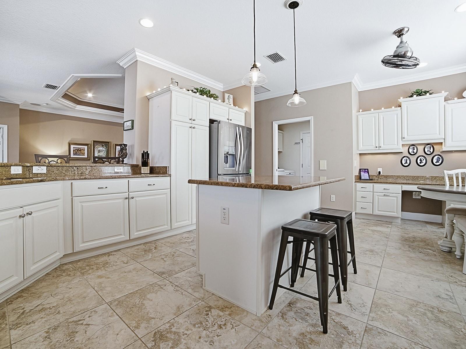 Image 8 of 31 For 3550 Yates Avenue