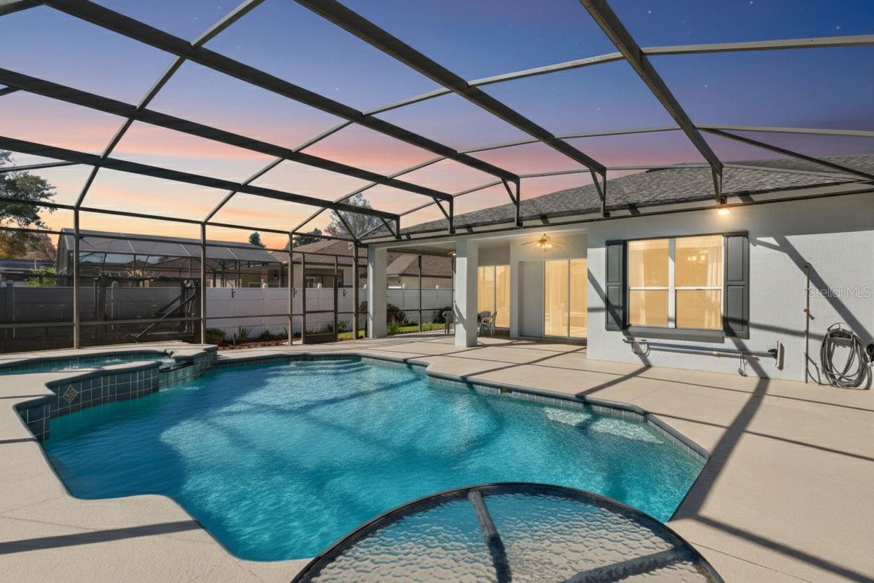 Image 17 of 26 For 365 Via Bianca Drive