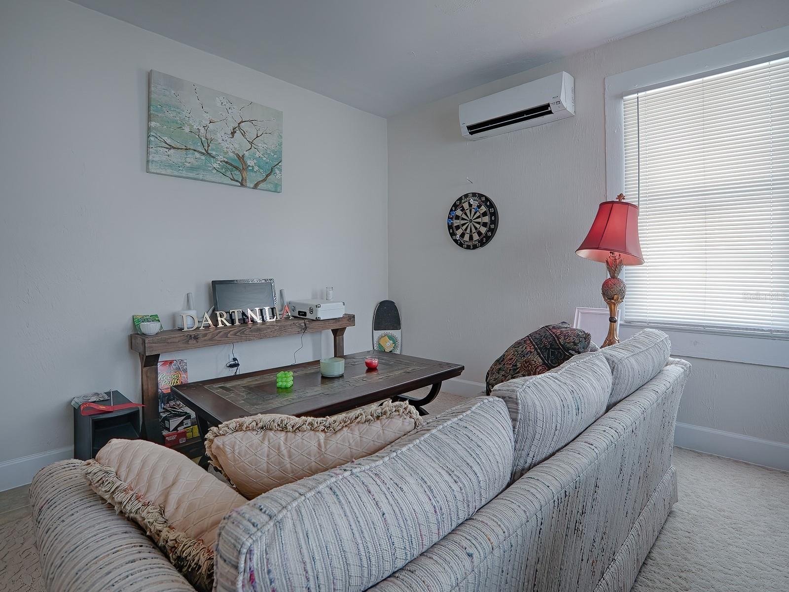 Image 17 of 57 For 422 Citrus Avenue