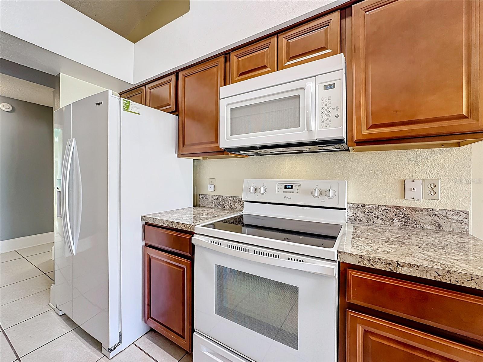 Image 10 of 47 For 3717 Narroline Drive