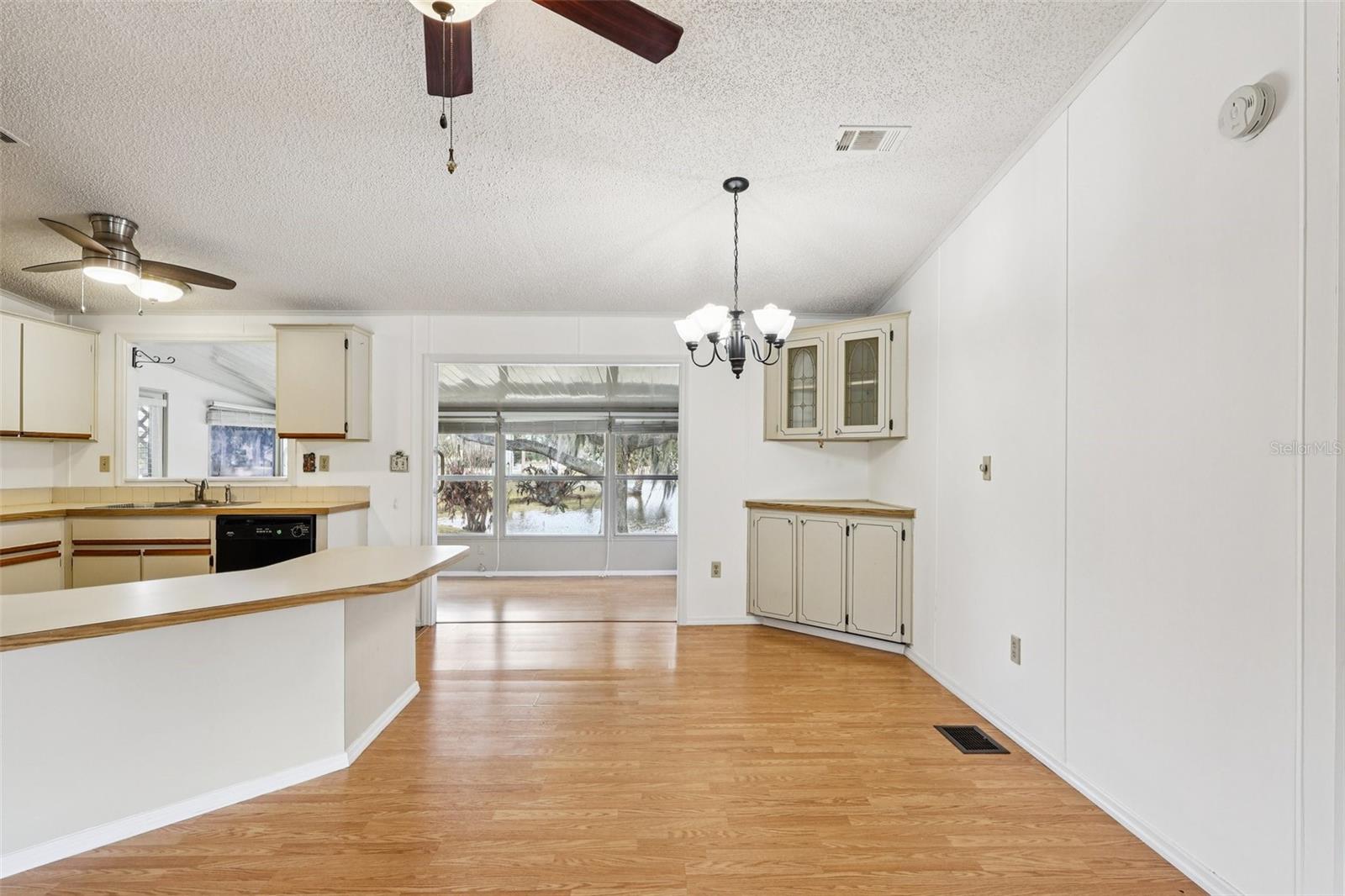 Image 16 of 42 For 1024 Hilltop Road