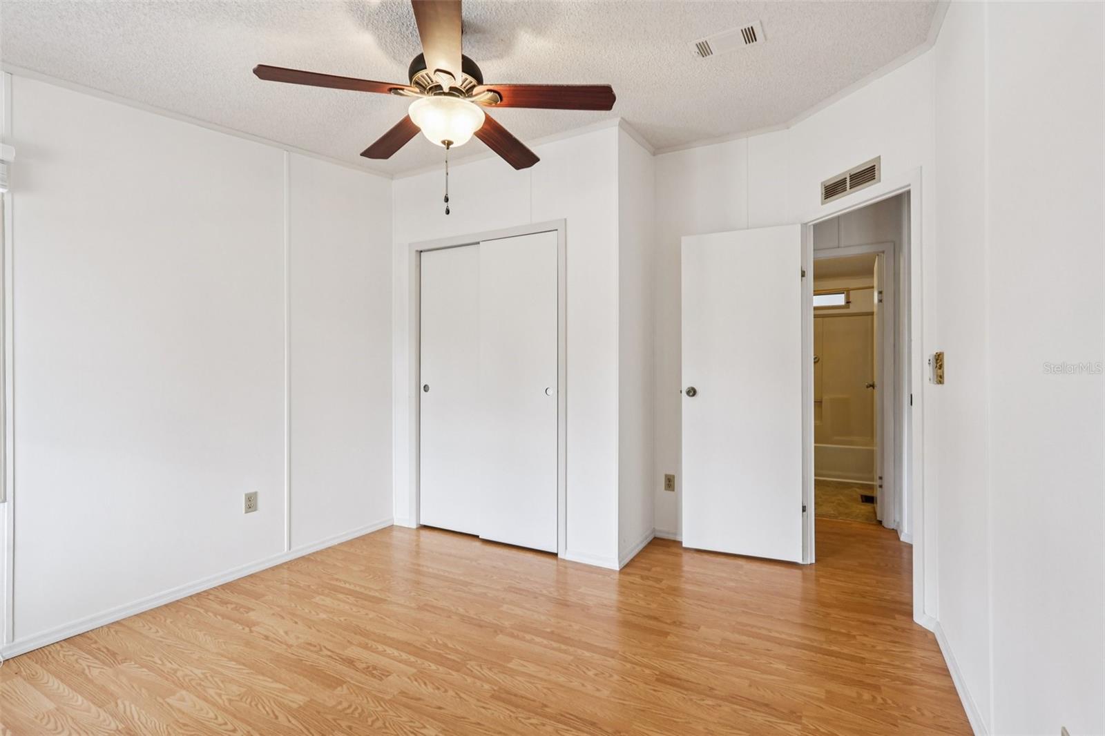 Image 28 of 42 For 1024 Hilltop Road