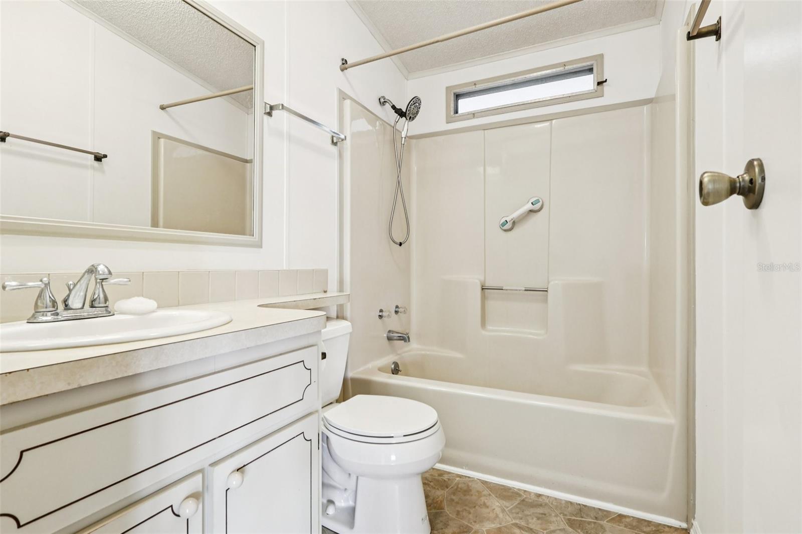 Image 29 of 42 For 1024 Hilltop Road