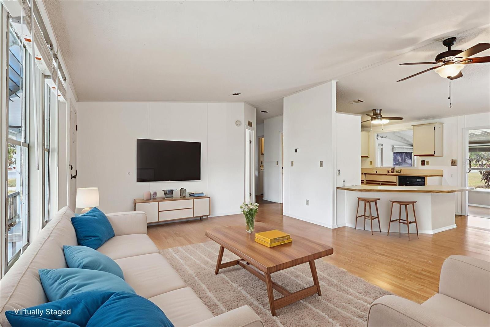 Image 7 of 42 For 1024 Hilltop Road