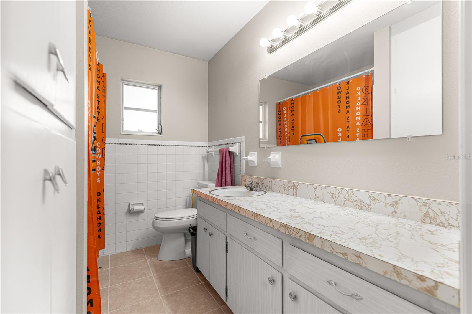 Image 19 of 43 For 1301 Nichols Drive