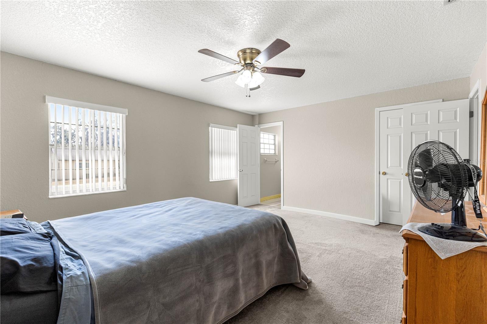 Image 25 of 43 For 1301 Nichols Drive