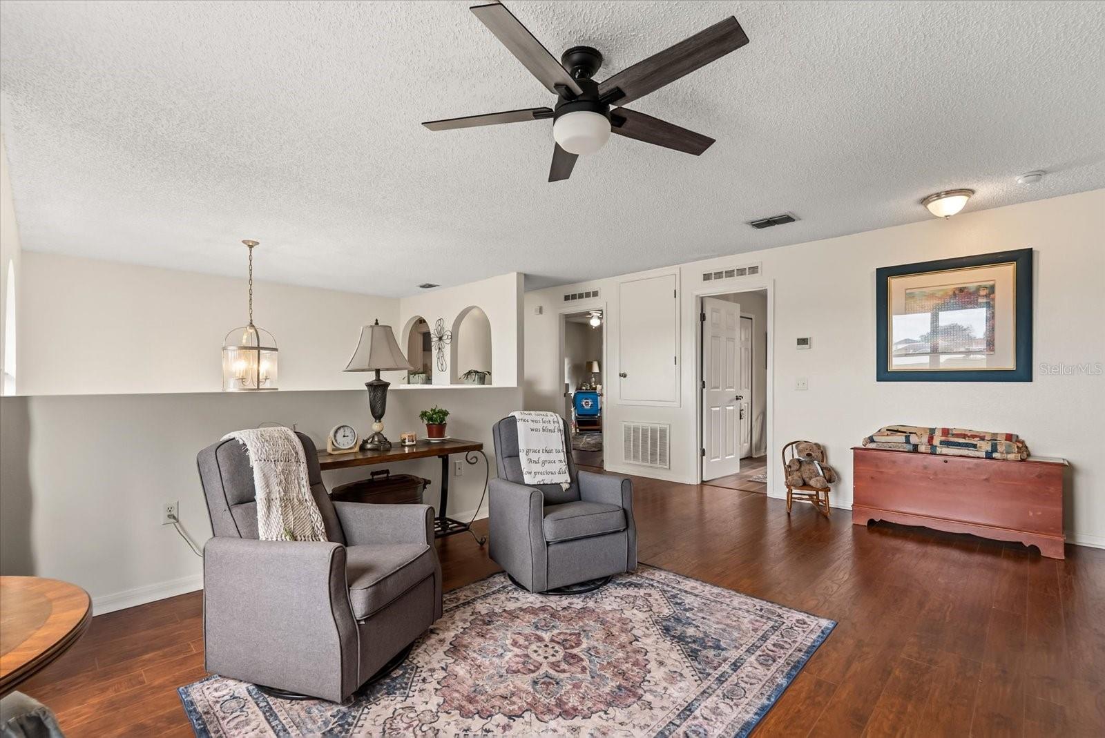 Image 19 of 42 For 1678 Ridgemoor Drive