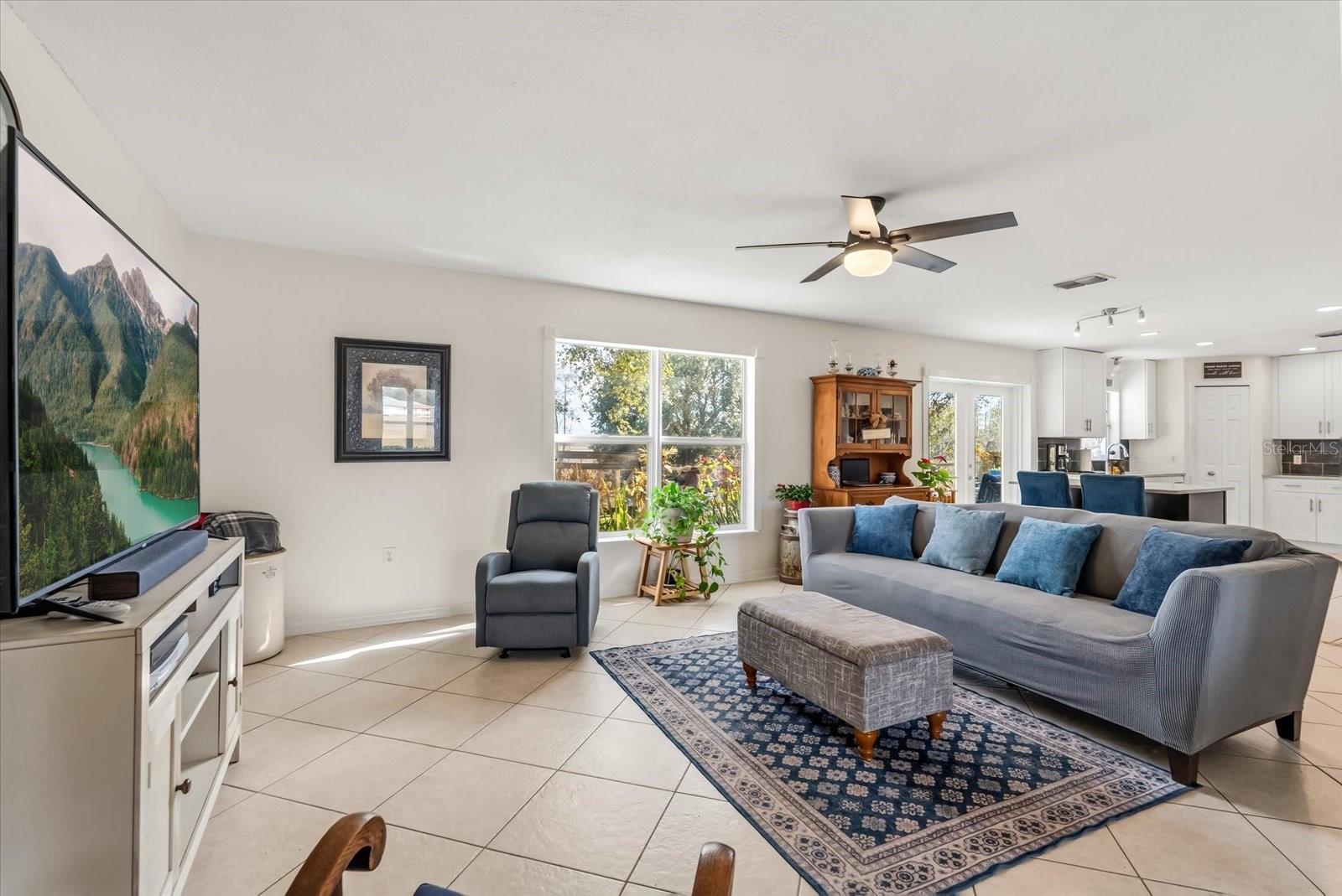 Image 9 of 42 For 1678 Ridgemoor Drive